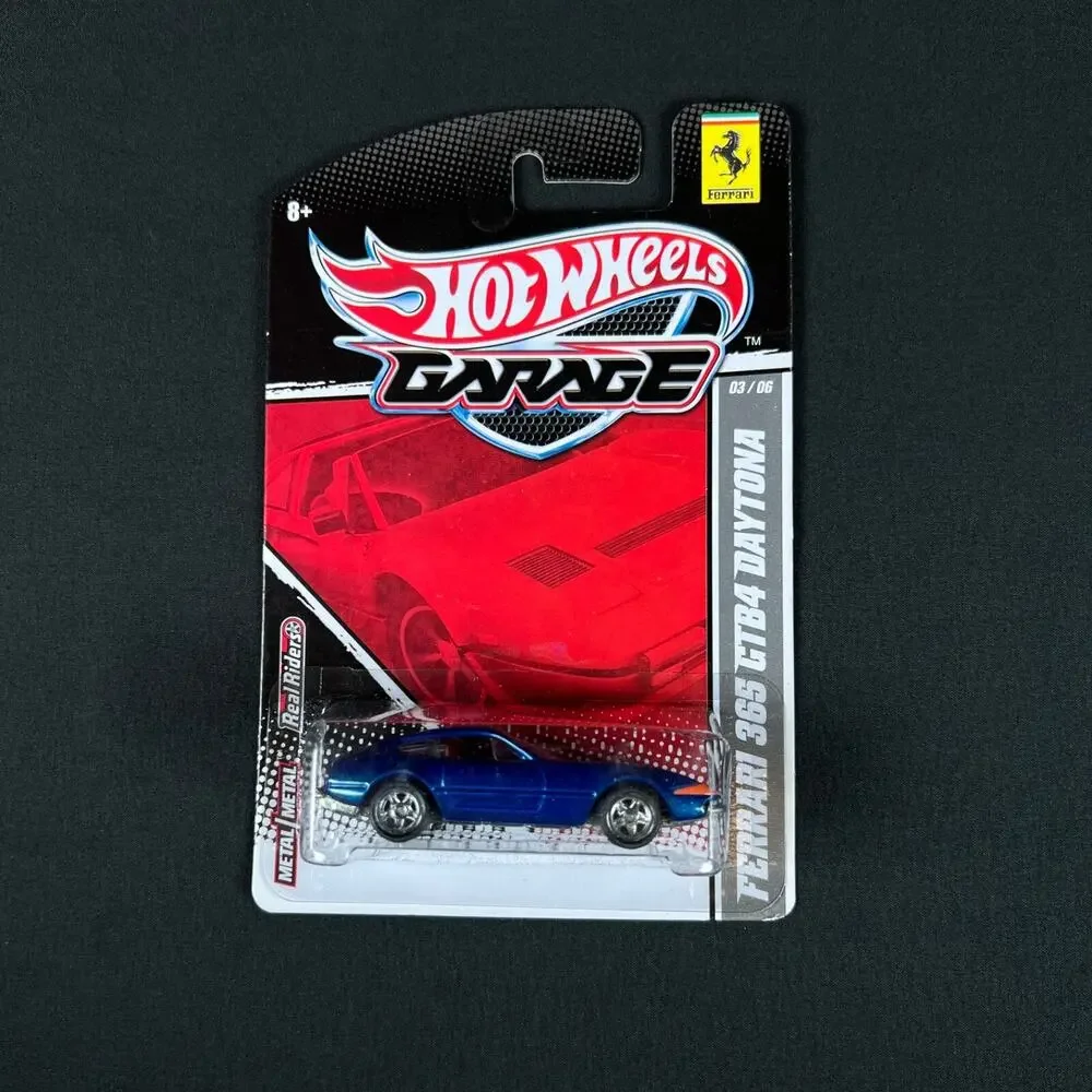 Hot Wheels Garage Ferrari 365 GTB4 Daytona Blue Real Riders 2010 1/64 diecast